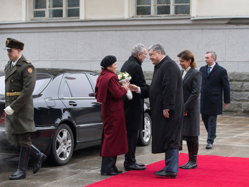 Порошенко розпочав зустріч із президентом Австрії